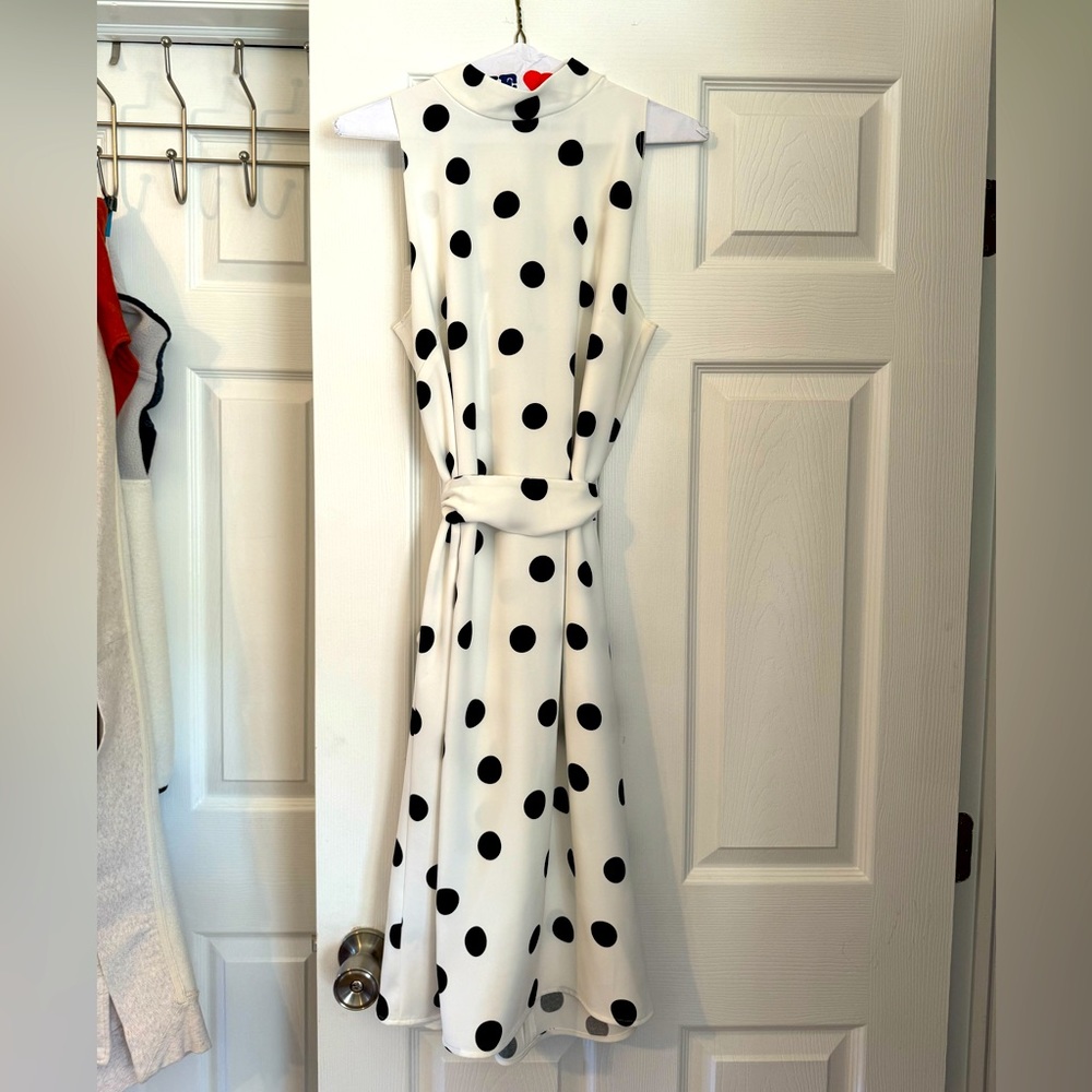 Ann Taylor Women’s Size M Midi Dress
